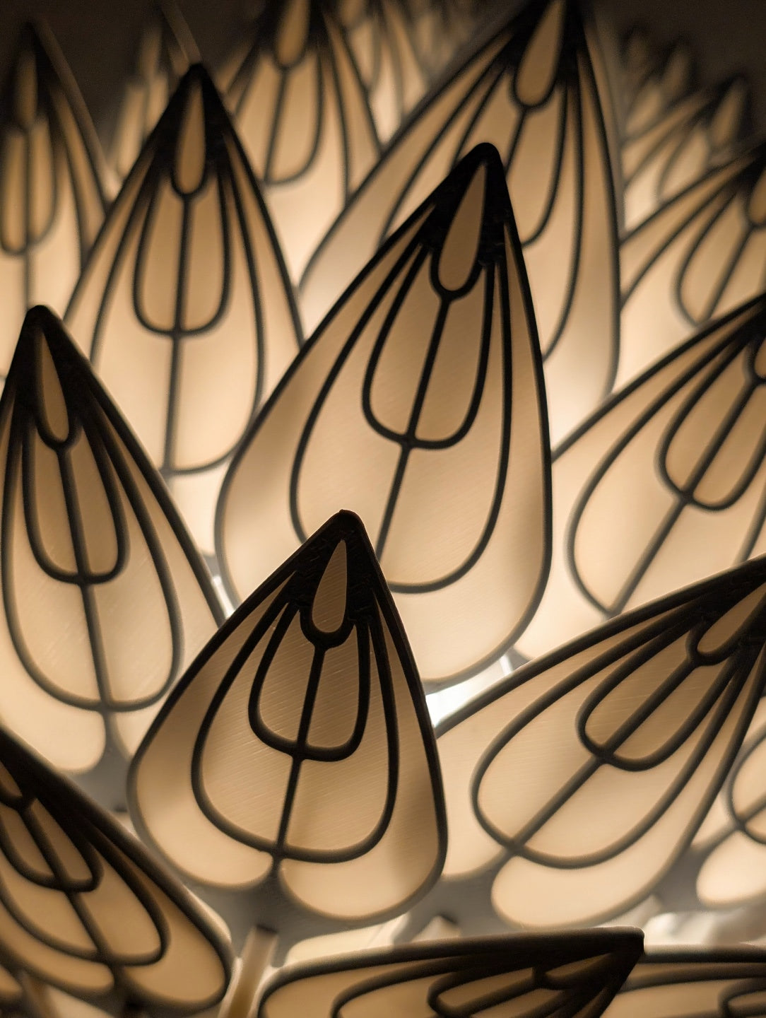 Prisma Petal Lamp – 3D Printed Floral Decorative Light